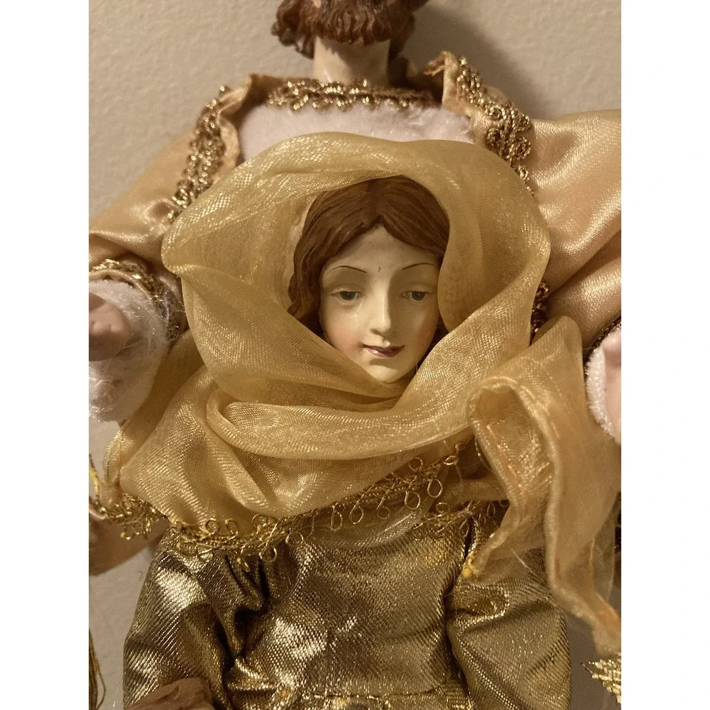 Nativity Christmas Ornament Dillard's‎ Trimmings Retired Resin Boxed Ornate